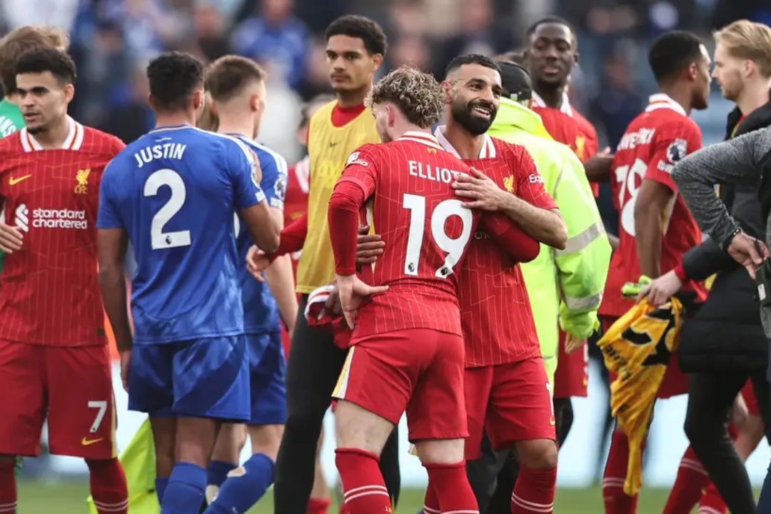 包含今晨意甲焦点战,利物浦刷新队史纪录,气氛紧张,数据趋势出现新变化的词条 包含今晨意甲焦点战,利物浦刷新队史纪录,气氛紧张,数据趋势出现新变化的词条